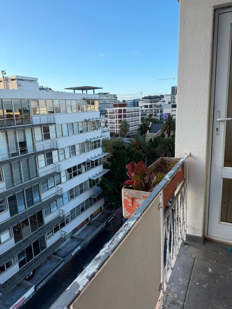 1 Bedroom Property for Sale in Cape Town City Centre Western Cape